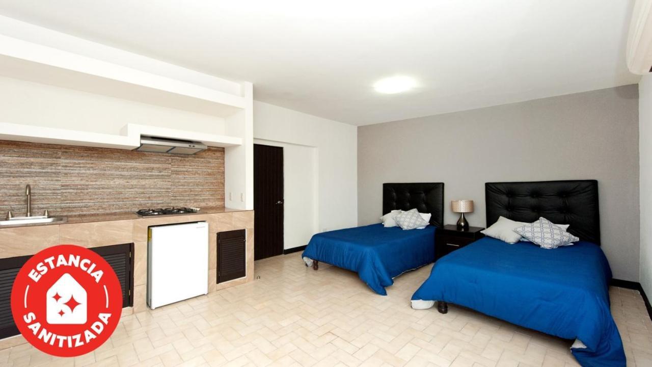 Econosuites Monterrey Exterior foto