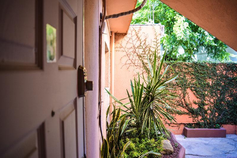 Econosuites Monterrey Exterior foto